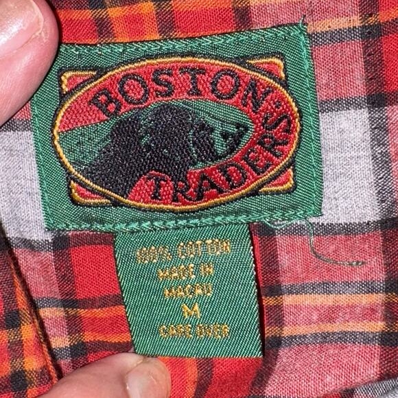Boston Traders Flannel Shirt Red Plaid Button Down 100% Cotton Men’s Small NWT - Picture 7 of 9